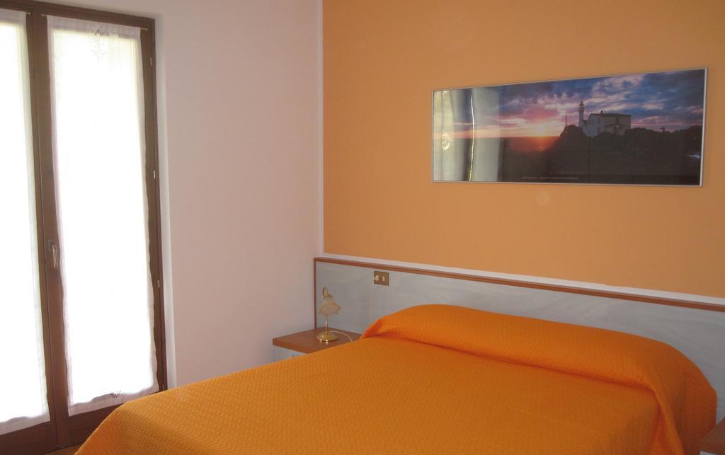Appartamenti Chemasi Brenzone sul Garda Kültér fotó